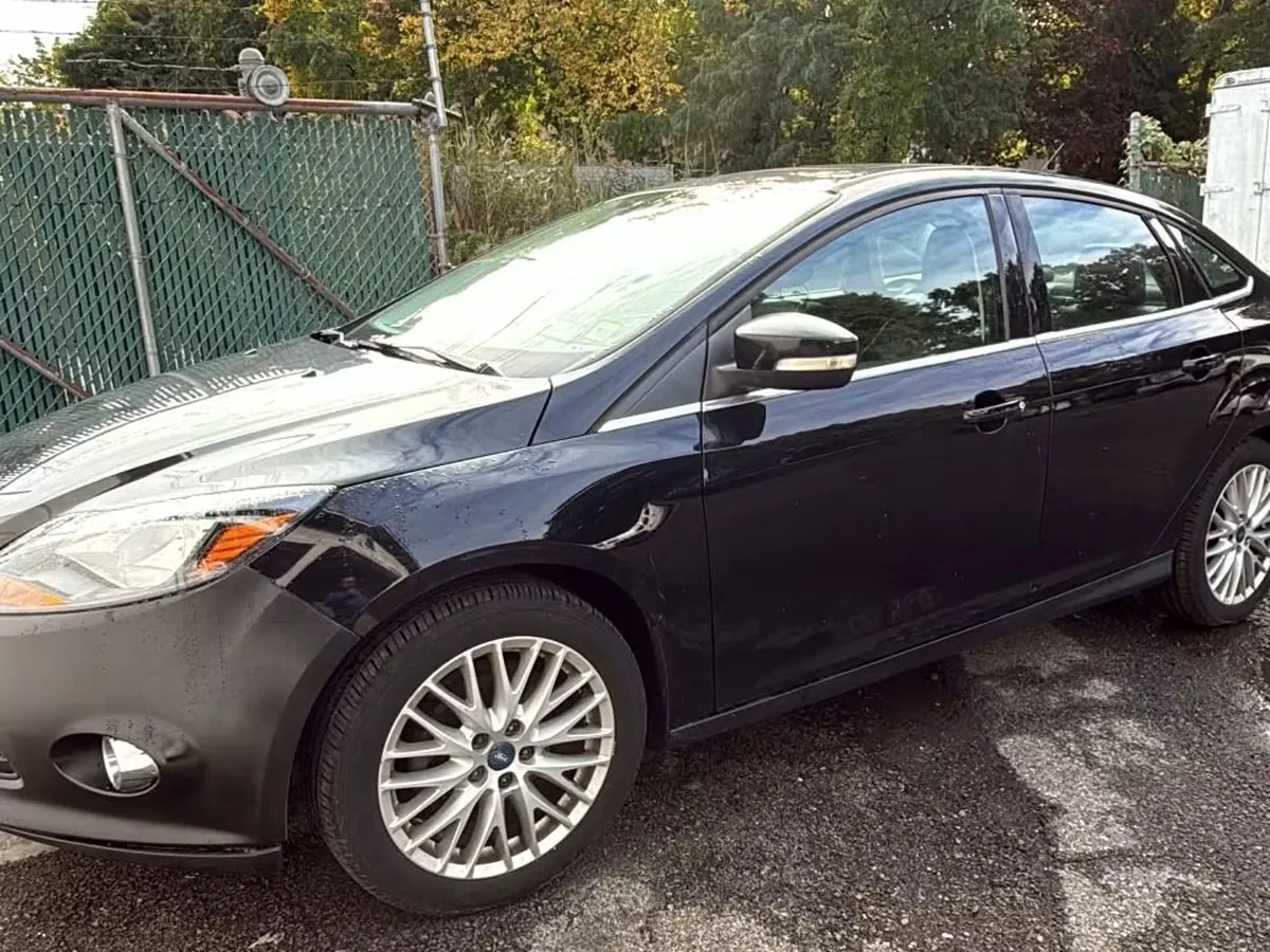 2012 Ford Focus SEL en venta