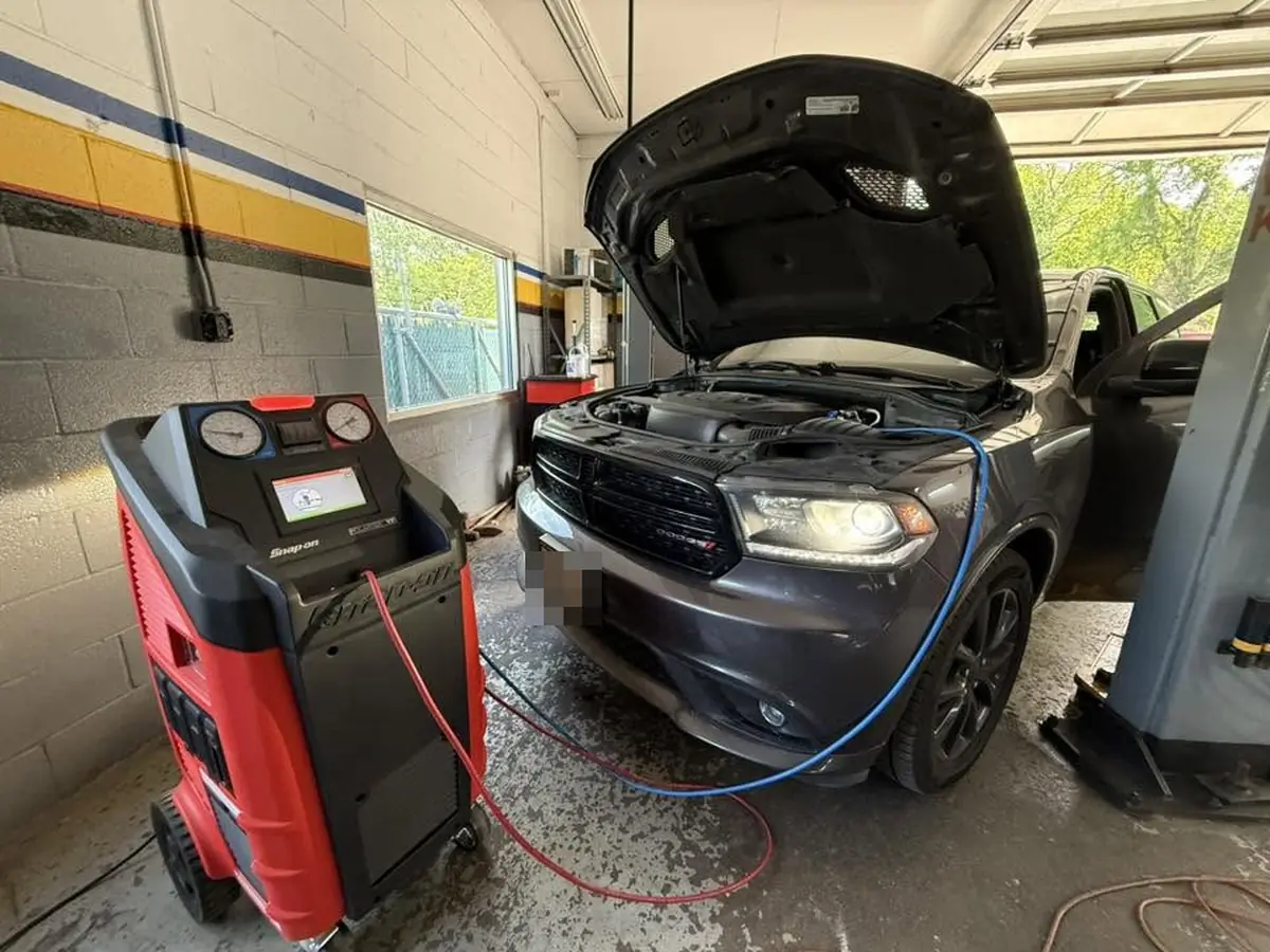 A/C service on a Dodge Durango